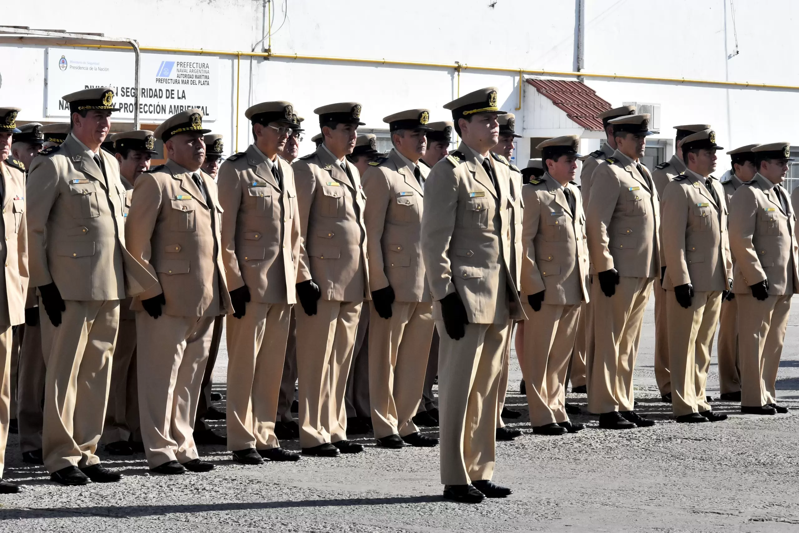 Inscripción Prefectura Naval 202